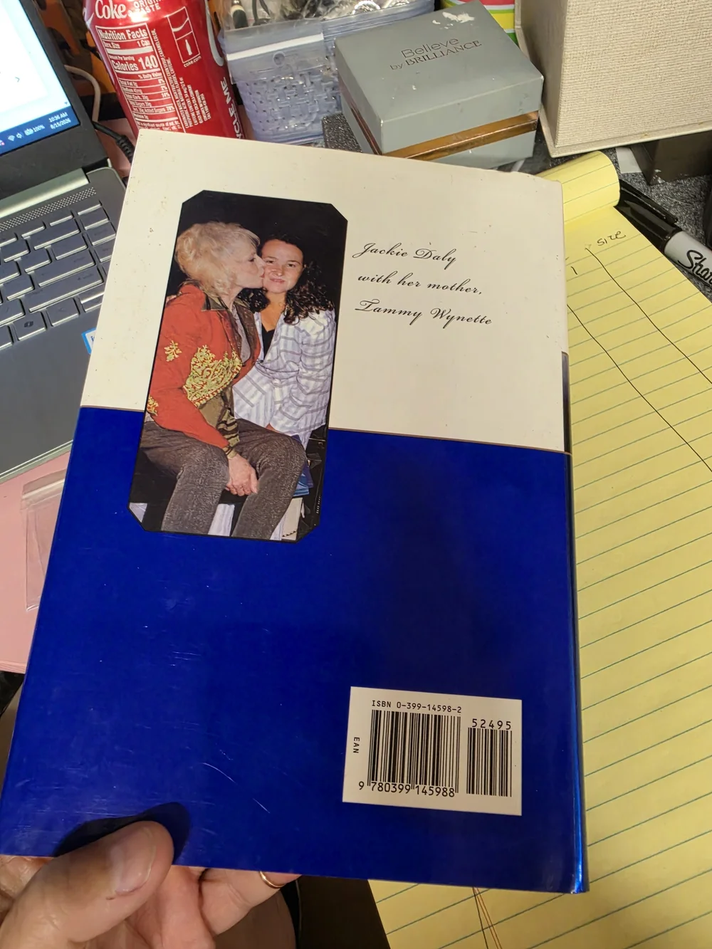 AT-1 Tammy Wynette: A Daughter Recalls - Blue Hardcover Memoir